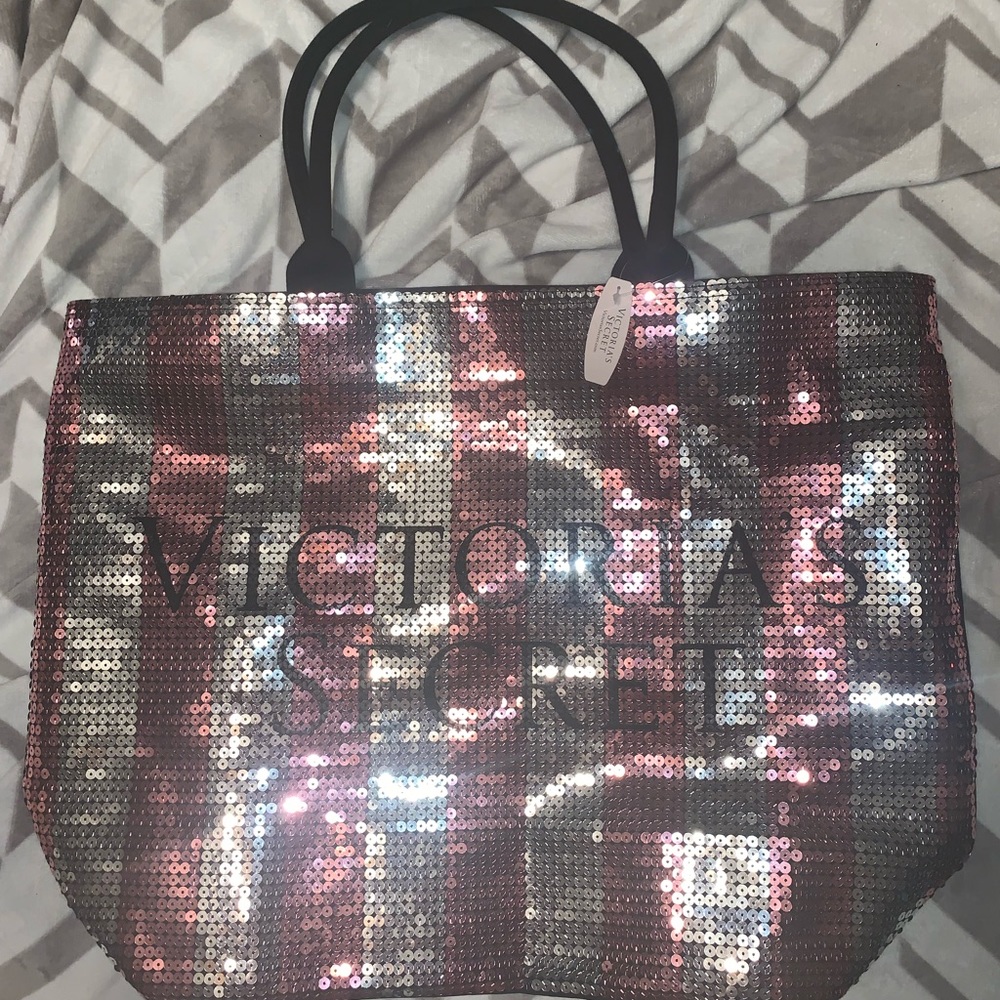 Victoria’s Secret tote